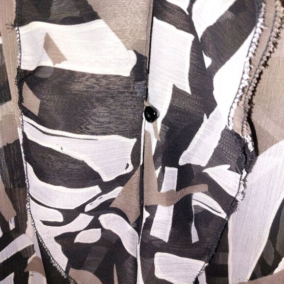 Victoria M Ortiz Women's Blouse Gray/Black Pattern Size L - Picture 3 of 5
